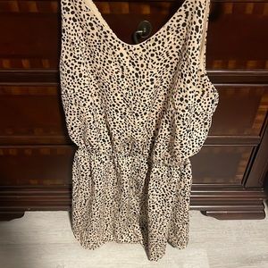 Black Speckle Romper// She+Sky// SIZE LARGE// Never worn